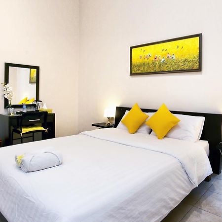 Cameng Homestay Denpasar Kültér fotó